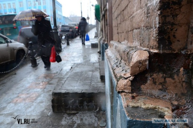 Казань и Владивосток: кто воскрешает города?