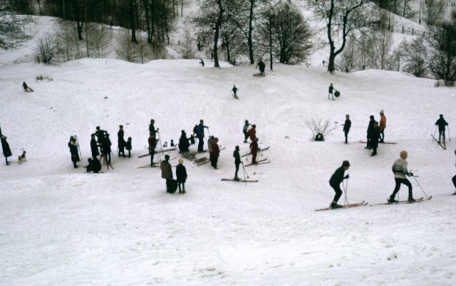 Когда айфонов не было, а снег был, Москва.