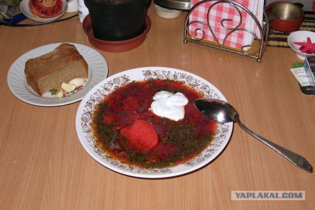 Борщ красный со свекольным квасом