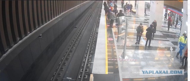 ⚡️ Сегодня будут открыты сразу 10 станций метро «Большой кольцевой линии»