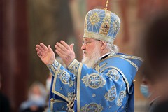 В ЛДПР попросили патриарха молиться за Жириновского