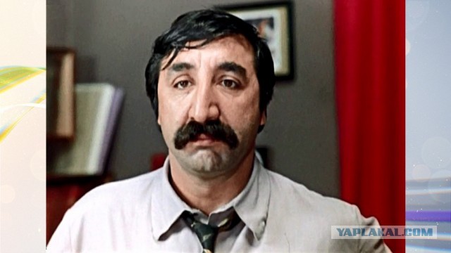 Попробуй не засмейся