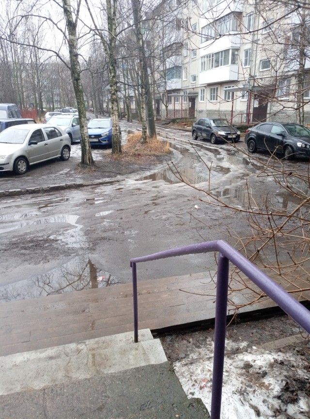 А что у вас за окном?