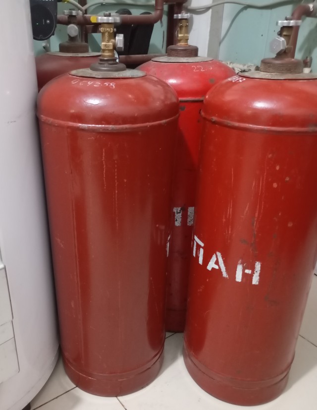 Кто чем занимается?