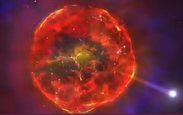 НАСА заметило таинственную красную сферу
