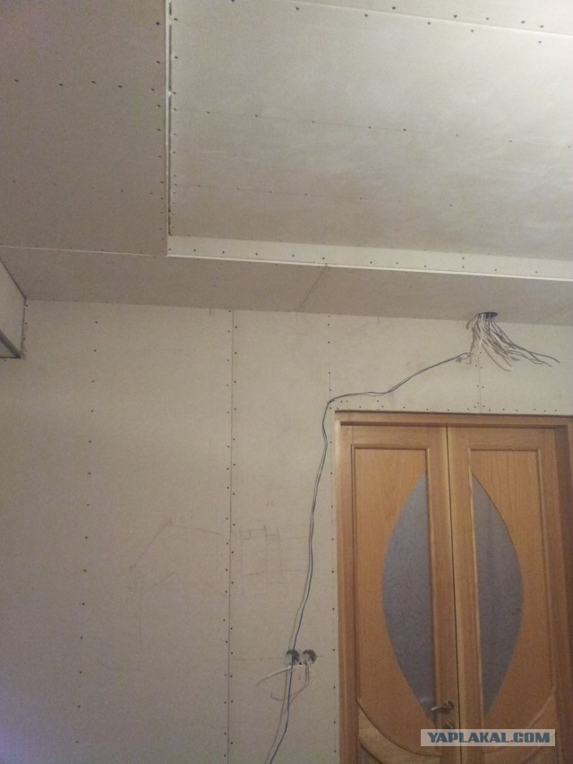 Небольшой ремонт гостиной.