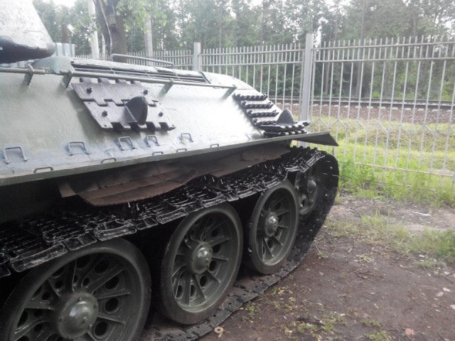 Восстановление танка Т-34. На даче