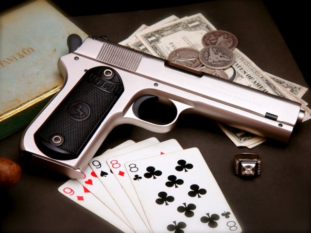 Пистолет Colt Model 1903 Pocket Hammerless - шедевр оружейной эстетики.