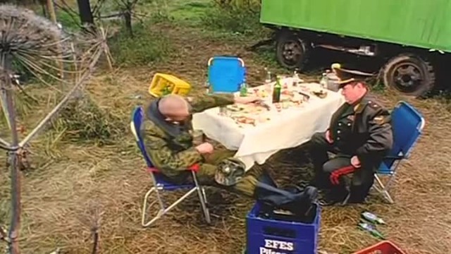 Подполковник погиб, играя с любовницей в "русскую рулетку"