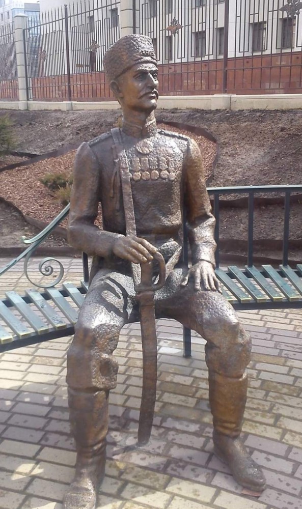 Кто–нибудь знает, как называется это направление в современном искусстве?