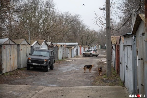 Владельцев узаконенных гаражей в центре Ростова начали лишать права собственности