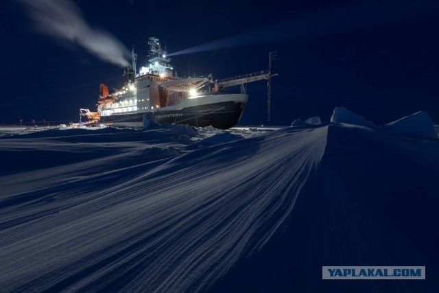 Росатомфлот и АО «Балтийский завод» заключили контракт на строительство пятого и шестого серийных универсальных атомных ледокол