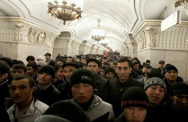 Модные и странные личности из московского метрополитена