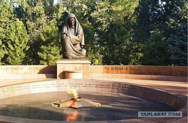 Наши узбекские коллеги получив обидный пинок от ОАЭ, решили восстановить пошатнувшееся ЧСВ привычным образом  - за счет России.