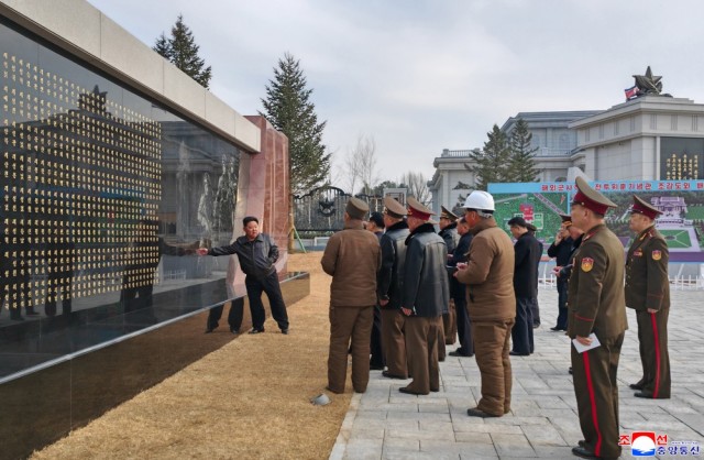 В КНДР строят Мемориал бойцам