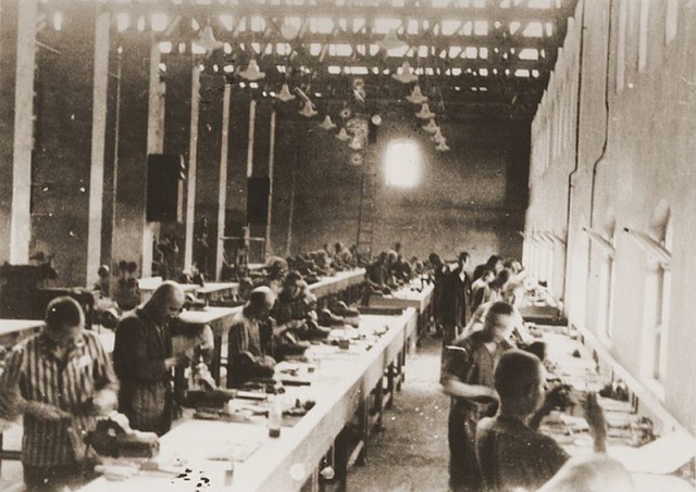 Жизнь советских военнопленных на заводе Круппа