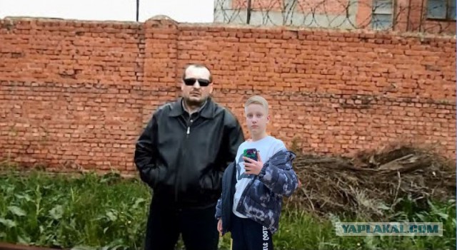 Есть мастера по фотошоп?