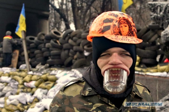 Декоммунизированный олимпийский Мишка на Украине