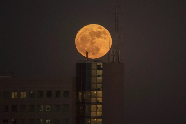 Земля и Луна из космоса. Результаты миссии Артемида-1