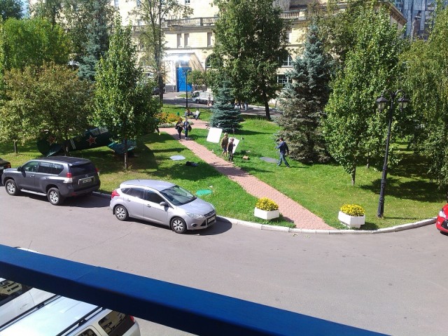 На Анастасию Волочкову пожаловались в полицию из-за шпагата у советского истребителя Ла-5 времён войны