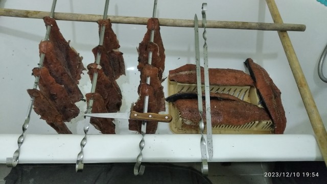 В магазинах уже праздничные цены