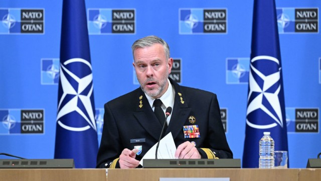 Выдыхайте посоны - война не скоро