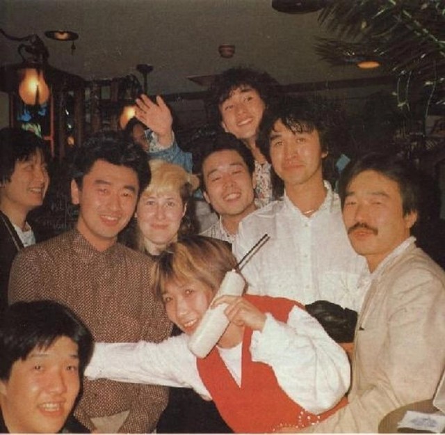 Интересные фотографии 1990-х 12.04.24