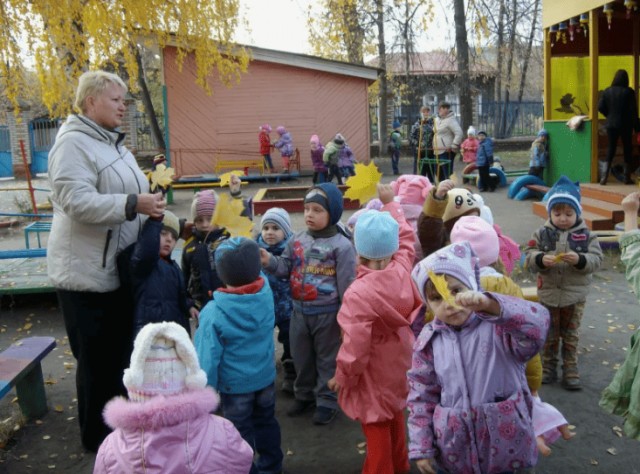 "Работаю на износ". 3 года работаю воспитателем в саду и я не понимаю, как можно прожить на эти деньги? Честно о своем опыте