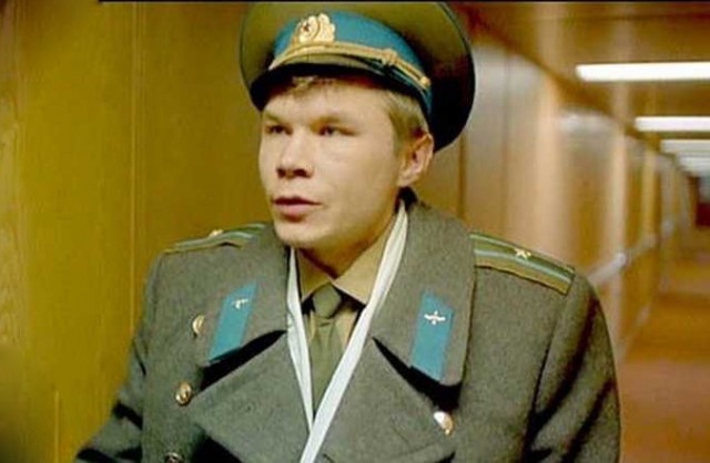 В Геленджике подполковник полиции пришел в ветклинику и отказался надевать маску. Потом достал лист А4 и составил протокол
