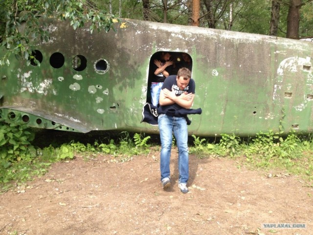 Первый прыжок с парашютом. Перехлест.