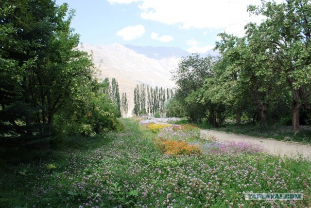 Из Душанбе в Памир и обратно