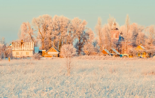 Снег и мороз в деревне