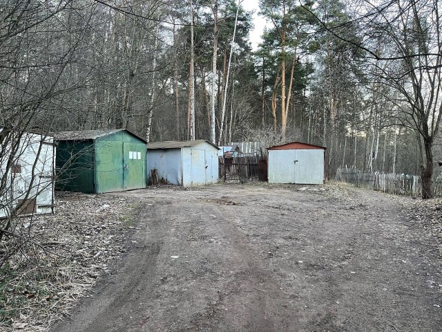 Старые гаражи