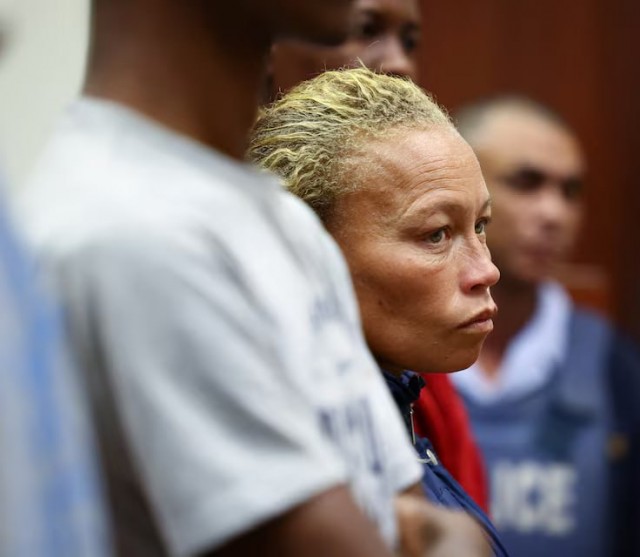 В ЮАР мать продала шестилетнюю девочку целителю за 1000 долларов