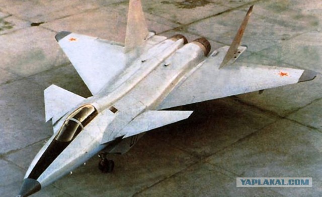 Кто же король неба? F-35 или T-50?