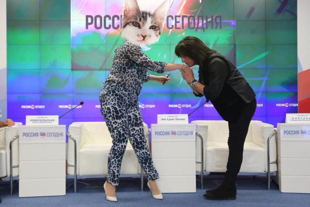 Женская мода: как не надо одеваться в 2015 году