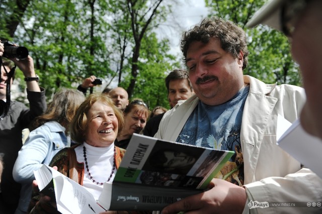 В Москве проходит "контрольная" прогулка