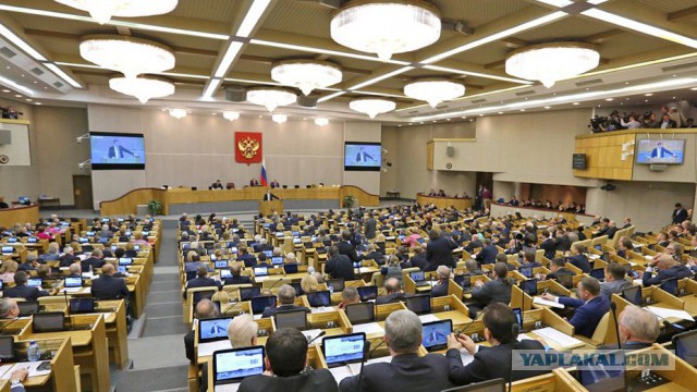 Тунеядцев заставят позаботиться о своих пенсиях и лечении самостоятельно