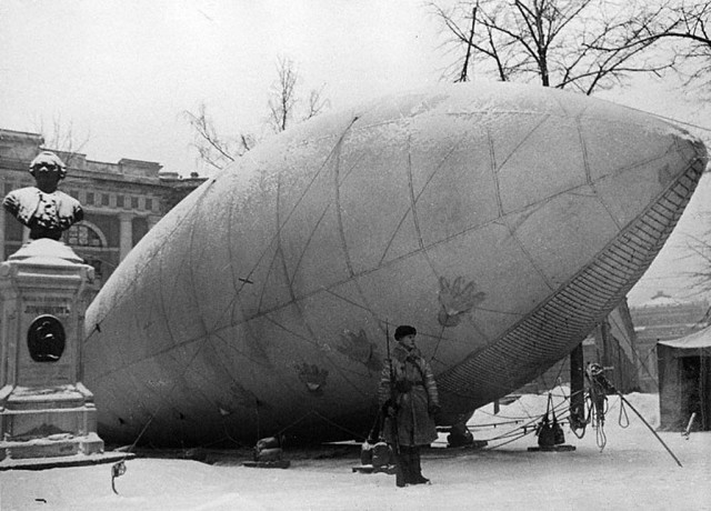 Хроники ужаса: редкие фото из блокадного Ленинграда