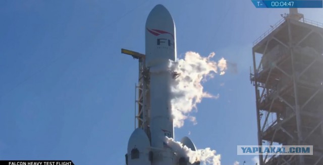 Запуск Falcon Heavy к Марсу от SpaceX