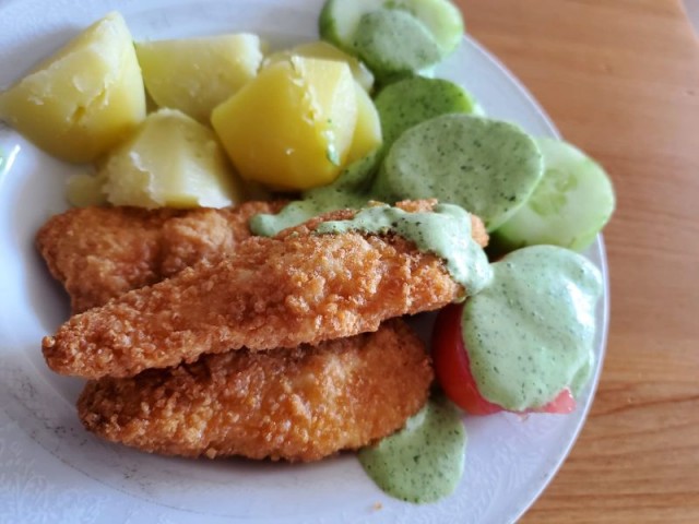 Сардины с зеленым майонезом. С Днем Рождения Люда Vinodelprofi.