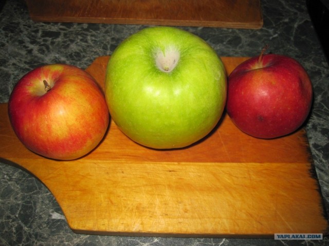 Говяжьи ребра, тушеные с яблоками!