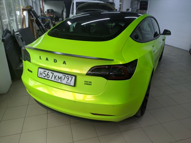 Депутата пересадили на «Ладу»