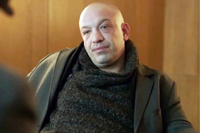 Роль "хулигана"