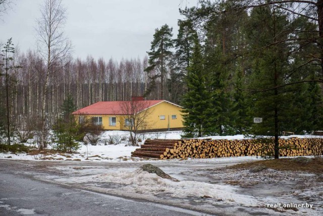 «Отшельник» по-фински: огромный автопарк, свой лес