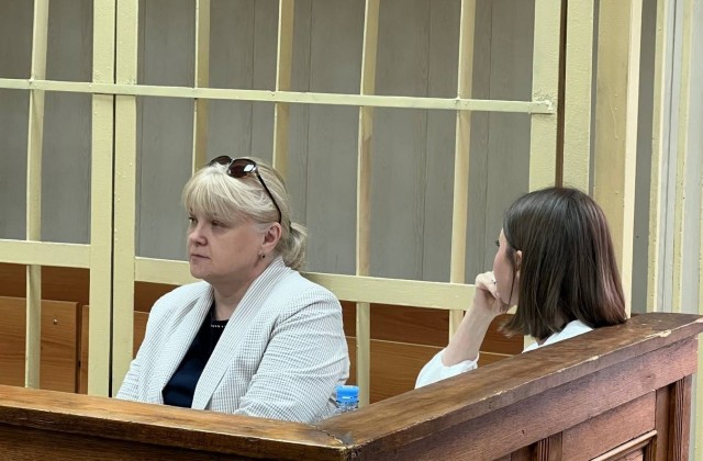 Елена Блиновская разрыдалась на процессе по продлению её домашнего ареста, но не смогла разжалобить суд