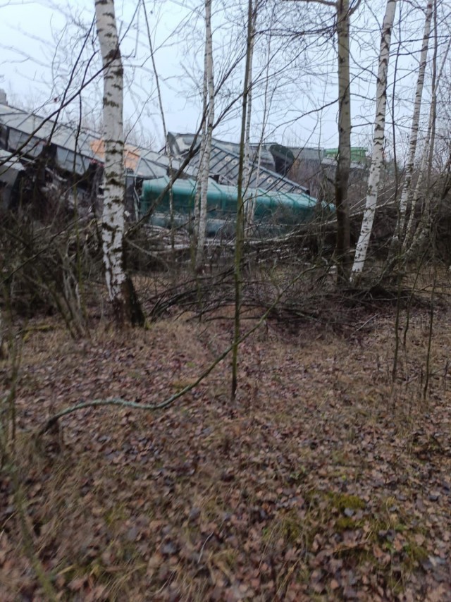 Под Рязанью подорвали грузовой поезд.