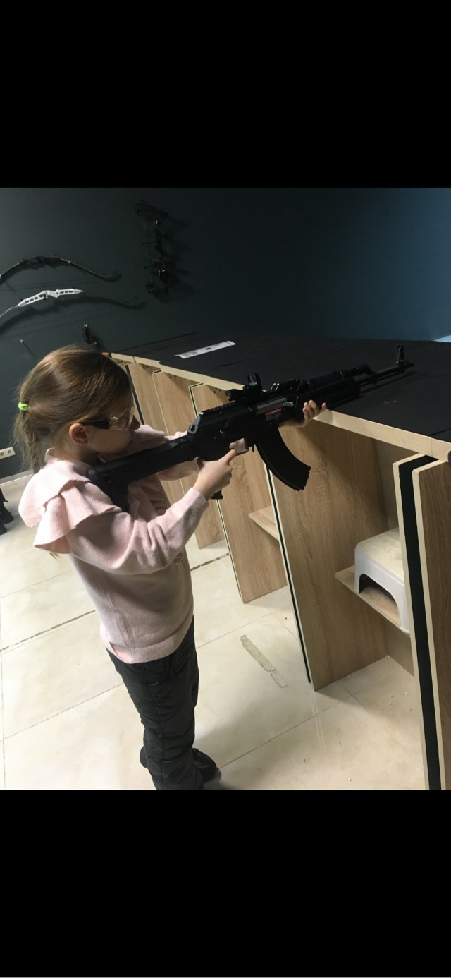«Это у тебя ещё дочки нет»