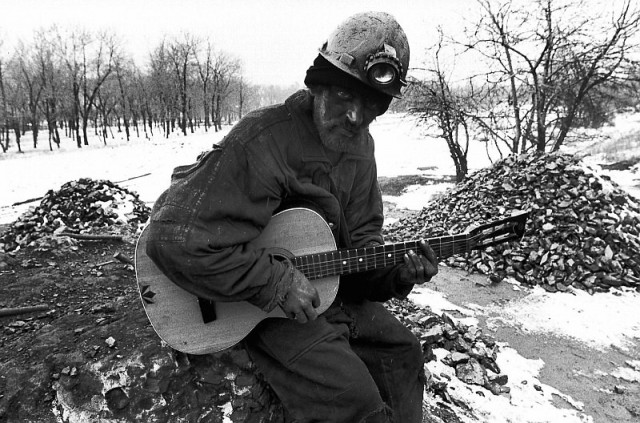 Уголек Донбаса 90-х годов.