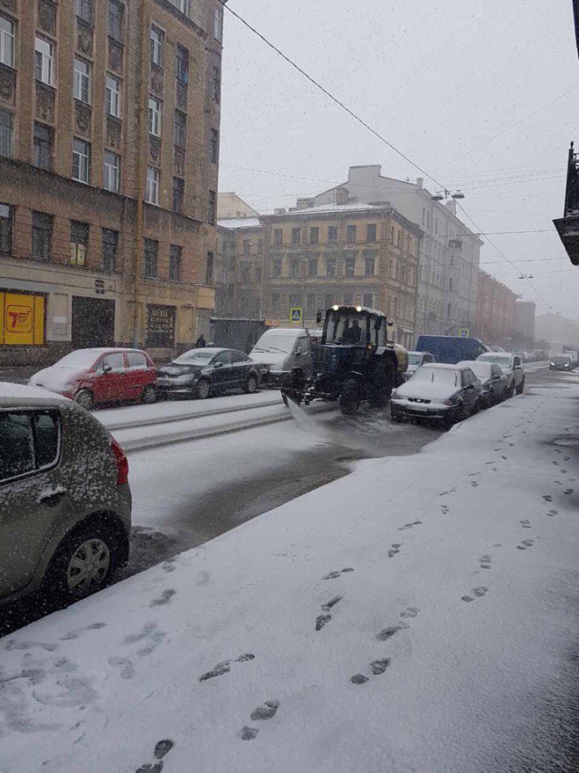 Санкт-Петербург. Апрель